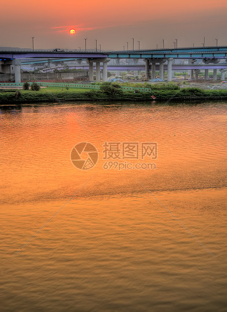 河流城市日落风景反射吸引力场景公寓建筑天际港口地标景观图片