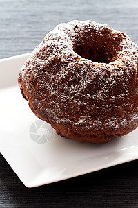 弹珠蛋糕可可食物涂层黑色覆盆子牛奶烘烤盘子甜点营养图片
