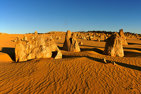 尖塔地区矿物石灰石石头干旱石峰旅行岩石沙漠风景图片