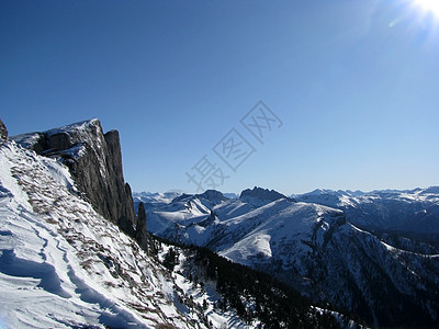 主要高加索山脊斜坡木头风景植物群登山文件旅行高山全景解脱图片