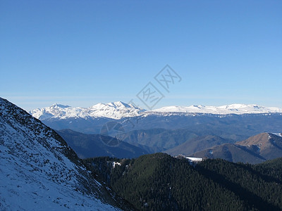 主要高加索山脊旅行植物群蓝色高山文件冰川木头风景山丘植被图片