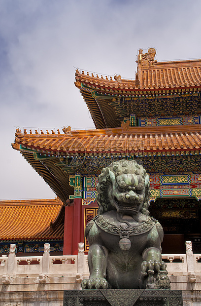 北京紫禁城 狮子在屋顶的角落图片