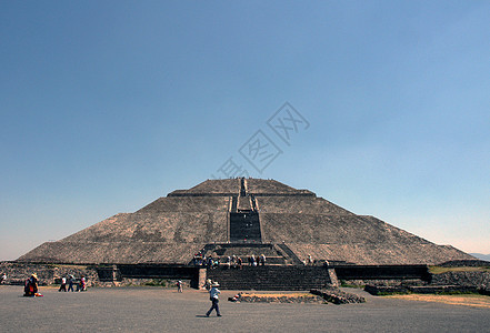 墨西哥Teotihuacan寺庙月亮城市废墟文化楼梯石头金字塔脚步考古学图片