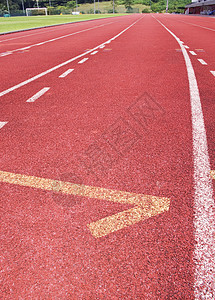 正在运行轨道挑战竞赛体育场运动场地车道运动员曲线竞争锻炼图片