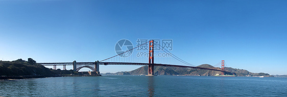 旧金山金门大桥的全景建筑物纪念碑历史天际蓝色地标建筑学金子海洋历史性图片
