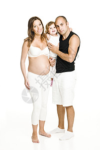与家人同住的孕妇礼服家长孩子三个人白色摄影皮肤丈夫微笑服装图片