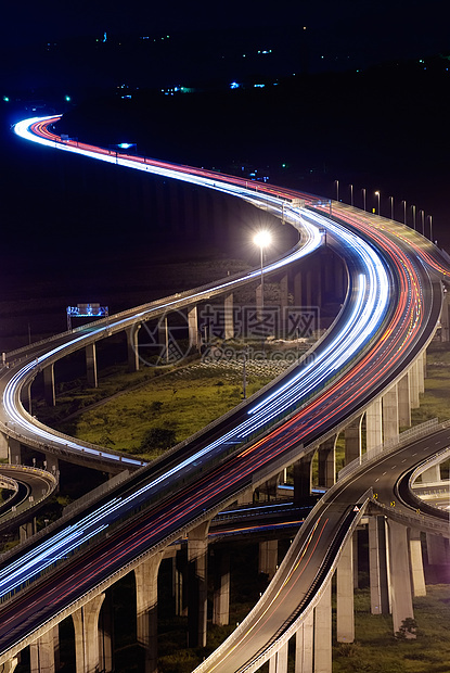城市交通流量运输路口大灯运动地标街道速度场景立交桥穿越图片