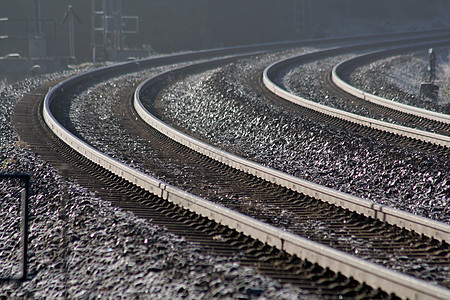 铁路其他警告冻结交通概念信号运输红色金属民众火车图片