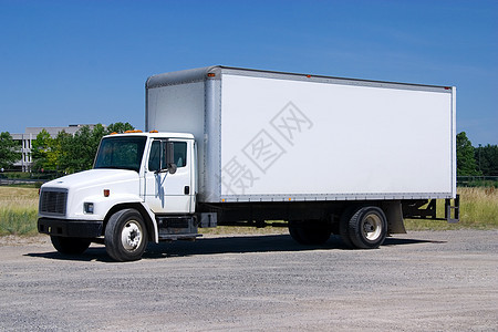 白产卡车货运白色车辆船运货车汽车加载货物司机运输图片
