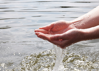 递水生态运动享受温泉保健气泡飞溅活力卫生图片