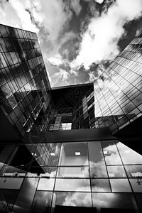 未来金融特区Name摩天大楼结构天空外观蓝色风光建筑学办公楼城市反射图片