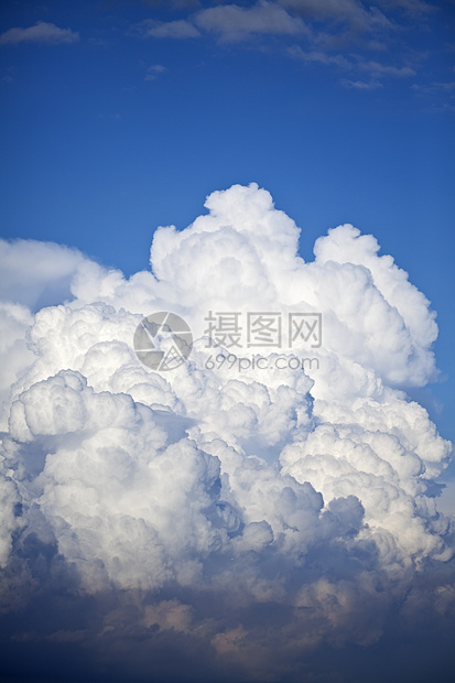 大雷雨云和蓝天空风暴气象天空天气多云天堂预报云景白色沉淀图片