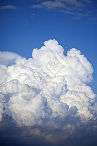 大雷雨云和蓝天空天堂积雨戏剧雷雨沉淀天空气象暴风云天气蓝色图片