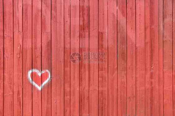 红木板和心脏绘画图片