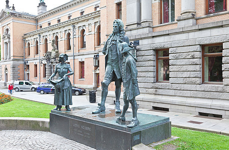 奥斯陆市中心国家戏剧院青铜剧院地标雕像戏剧城市国家历史性图片