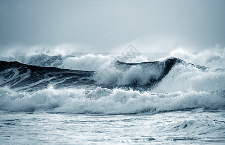 印度洋风暴冲浪海滩海洋蓝绿色波浪海啸天气海岸海浪图片