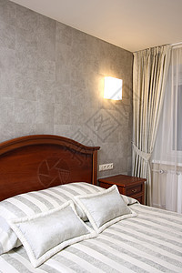 旅馆卧室家具财富床头板家园床垫地毯窗帘装潢房间枕头图片