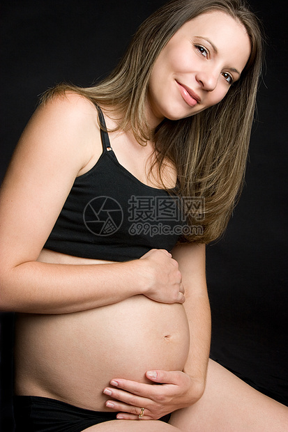 怀孕妇女女士眼神快乐妈妈女性父母婴儿投标微笑女孩图片