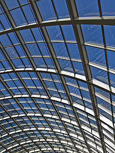 天光细节玻璃圆顶反思创造力金属中心天空平衡场景窗户图片