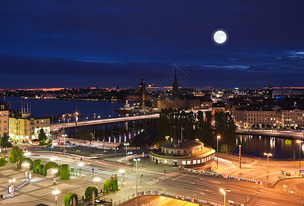 卡塔琳娜电梯顶端的斯德哥尔摩夜幕现场蓝色码头酒店建筑学公园房子场景城市运输天空图片