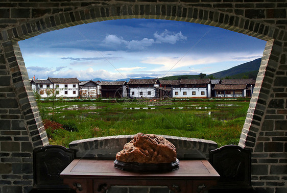 利江的风景村庄窗户椅子游客扇形公园场地宝塔土地农场图片