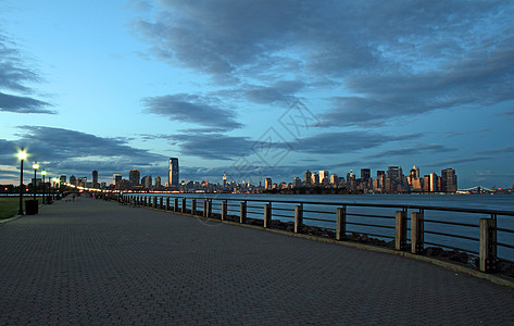 纽约市的天际公园市中心办公室码头反射街道吸引力帝国摩天大楼自由图片