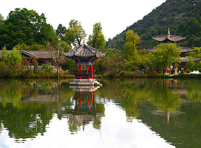 中国利江附近一个风景公园文化天空天线购物历史寺庙红色蓝色旅行图片