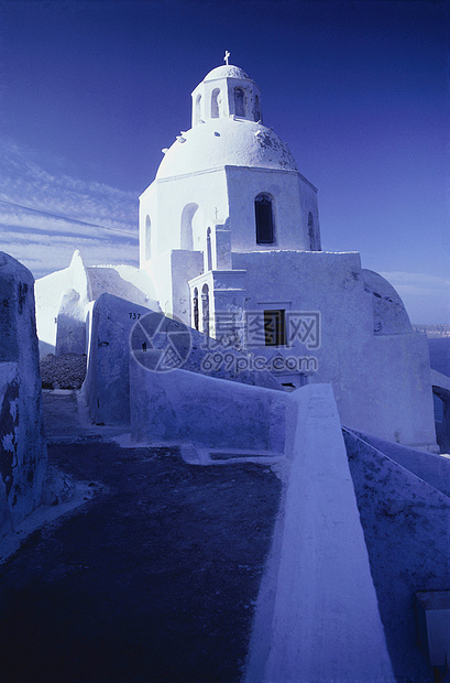 希腊桑托里尼人行道蓝色窗户宗教场所屋顶旅行教会笔记本天炉图片