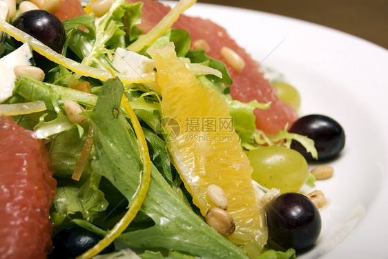 夏季沙拉松子美食盘子蔬菜饮食坚果午餐产品菜单浆果图片