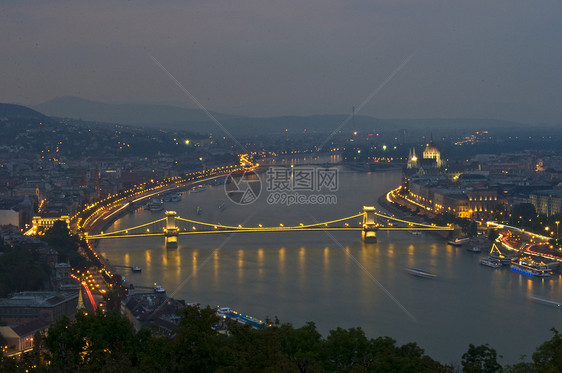 丹贝首都交通城堡旅行爬坡景观议会银行蓝色地标图片