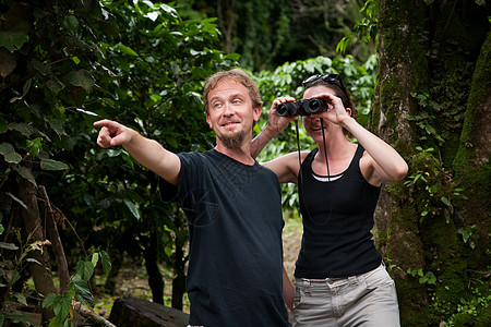中美中美洲游客森林女士山羊探索女朋友冒险丈夫女性丛林夫妻图片