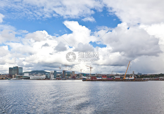 奥斯陆港的歌剧院玻璃旅行天空剧院地标海洋白色歌剧戏剧性房子图片