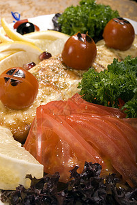 炸鱼油炸享受营养蔬菜美食菜单沙拉香菜奢华晚餐图片