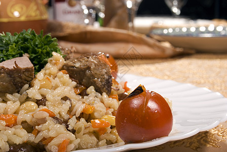 带肉的比拉法牛肉蔬菜餐厅羊肉菜单盘子抓饭营养晚餐烹饪图片
