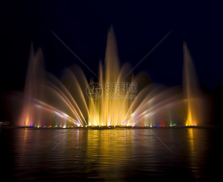 水展示喷泉辉光汉堡辉煌国家旅行音乐吸引力焰火游客图片