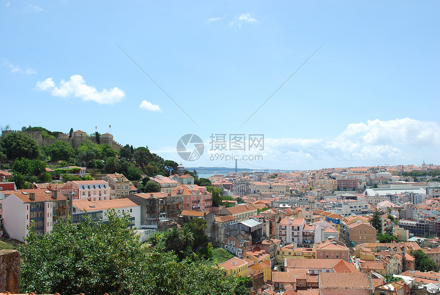 葡萄牙里斯本市风景首都绿色场景蓝色房子旅游住宅天空植物建筑学图片