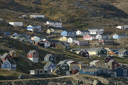 格陵兰阿马萨利克村庄房屋房地产图片