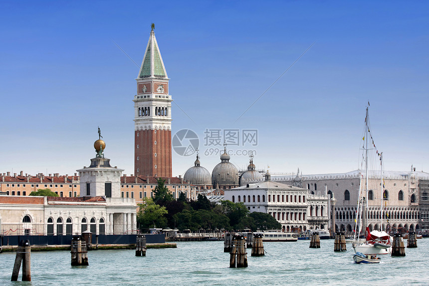 意大利威尼斯广场旅行大教堂城市旅游文化缆车游客全景艺术图片