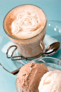 咖啡冰淇淋奶油玻璃血管勺子咖啡杯杯子牛奶图片