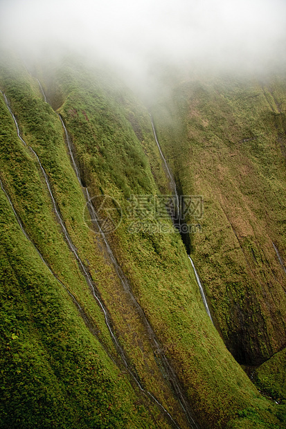 Kauai的多瀑布图片