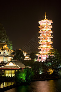 穆隆湖塔和建筑物 中国桂林建筑历史性宗教寺庙宝塔建筑学图片