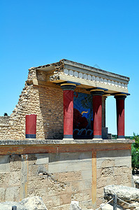 Knossos Crete的考古遗址历史建筑学文明寺庙柱子考古学历史性古董废墟游客图片