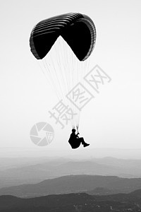 滑翔机冒险天空运动阴影男人蓝色闲暇线条天篷降落伞图片