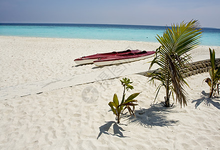 马尔代夫群岛热带海滩马尔代夫群岛岛屿胜地天堂目的地旅行蓝色独木舟海景海洋旅游图片