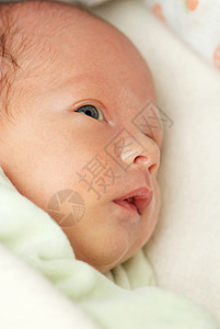 新生儿纵向家庭婴儿童年安全保健头发孩子药品眼睛肩膀图片
