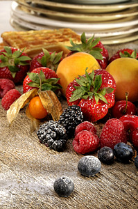 夏季水果早餐杏子小吃浆果覆盆子食物甜点饮食背景图片