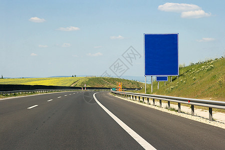 公路高速公路运动航程招牌运输发动机木板弯曲基础设施蓝色速度图片