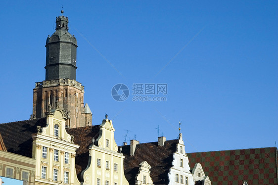 波兰的屋顶和教堂塔图片