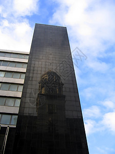 利物浦现代办公大楼墙壁玻璃英语历史建筑历史性商业砖墙城市工作图片
