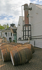 苏格兰威士忌蒸馏厂图片